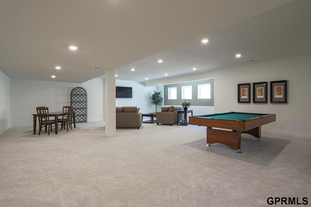 11363 N 170 Street, Bennington, NE 68007