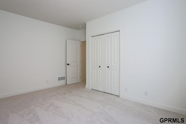 11363 N 170 Street, Bennington, NE 68007