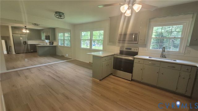 7818 River Road, South Chesterfield, VA 23803