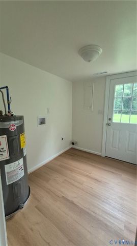 7818 River Road, South Chesterfield, VA 23803