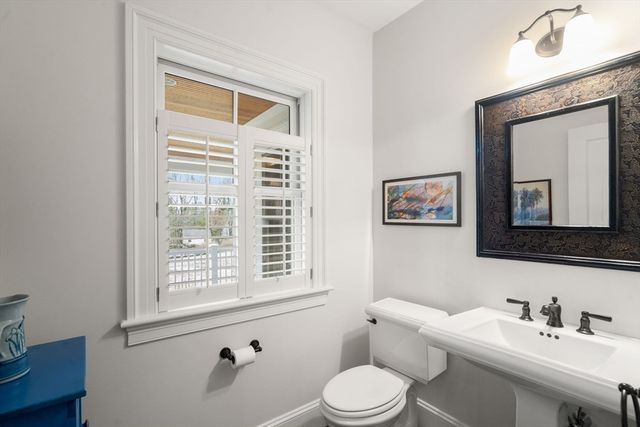 2 Snow Street, Sherborn, MA 01770