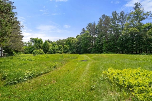 2 Snow Street, Sherborn, MA 01770