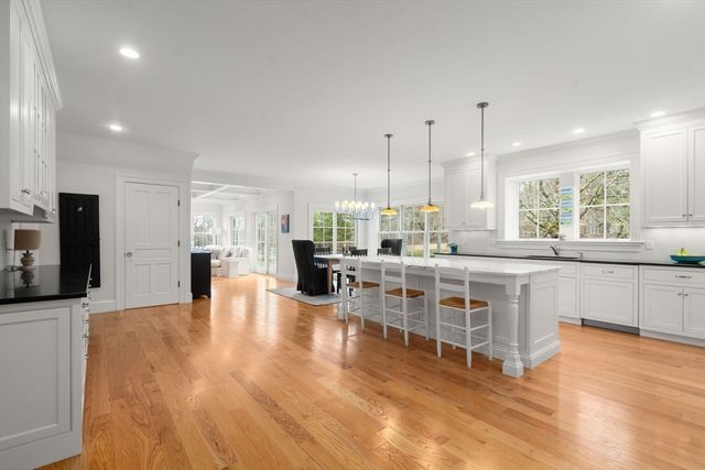 2 Snow Street, Sherborn, MA 01770