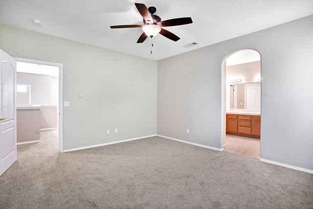 1801 N Miramar Lane, Clovis, CA 93619