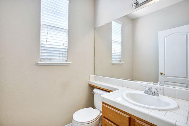 1801 N Miramar Lane, Clovis, CA 93619