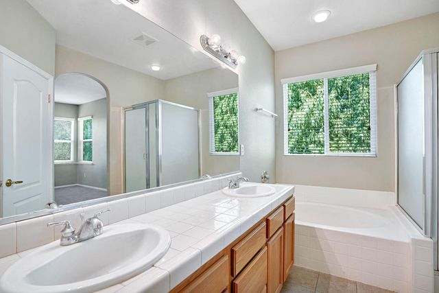 1801 N Miramar Lane, Clovis, CA 93619
