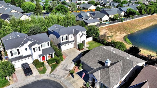 1801 N Miramar Lane, Clovis, CA 93619