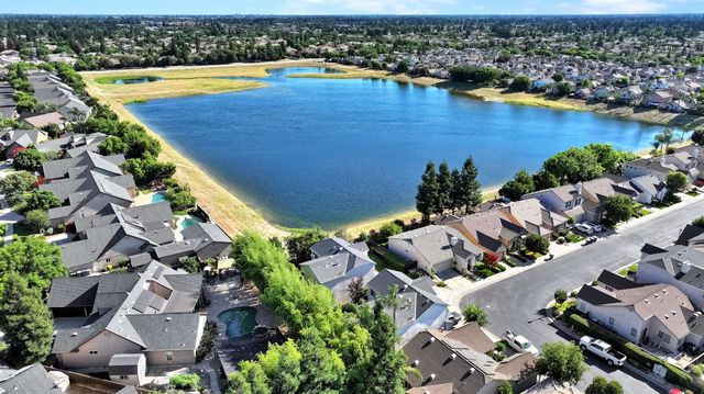 1801 N Miramar Lane, Clovis, CA 93619