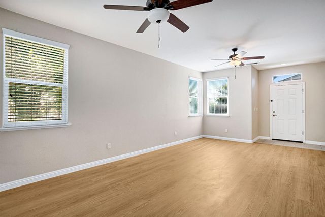 1801 N Miramar Lane, Clovis, CA 93619