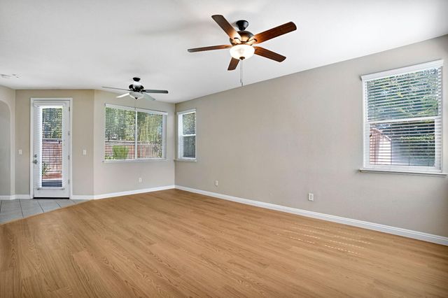 1801 N Miramar Lane, Clovis, CA 93619