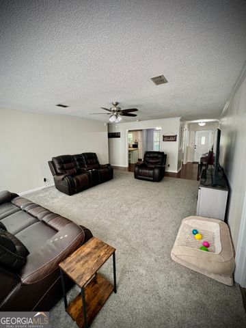 380 Horseshoe Drive, Dublin, GA 31021