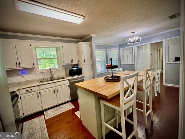 380 Horseshoe Drive, Dublin, GA 31021