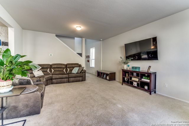 10331 BRAUNIG, San Antonio, TX 78252