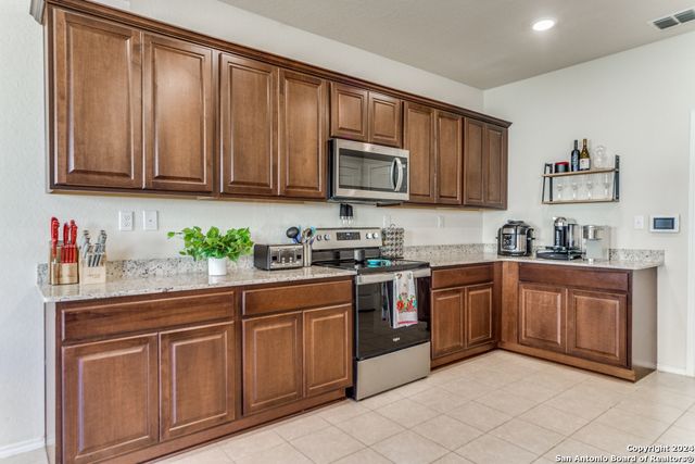 10331 BRAUNIG, San Antonio, TX 78252