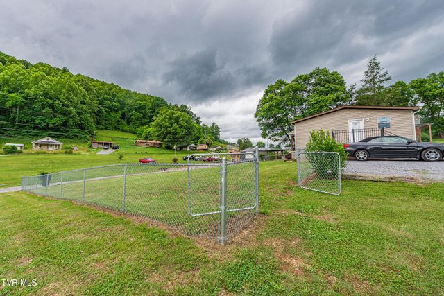 125 Fern Lane, Gate City, VA 24251