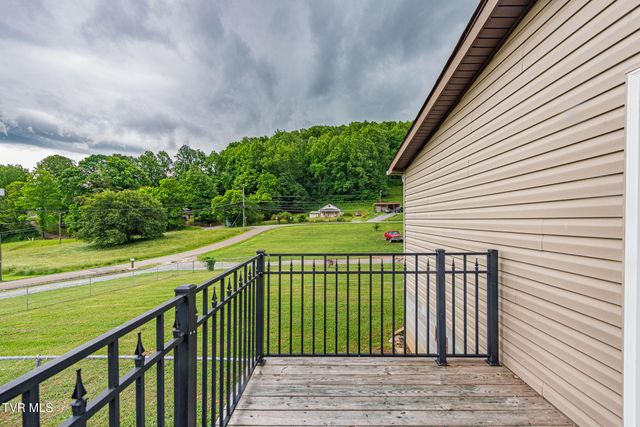 125 Fern Lane, Gate City, VA 24251
