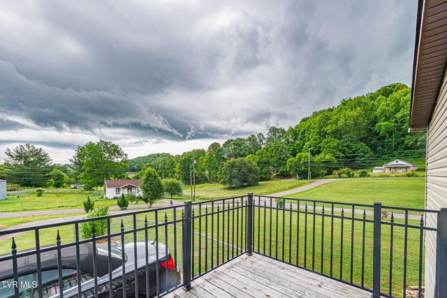 125 Fern Lane, Gate City, VA 24251