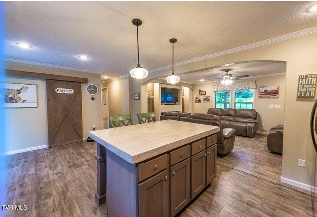 125 Fern Lane, Gate City, VA 24251