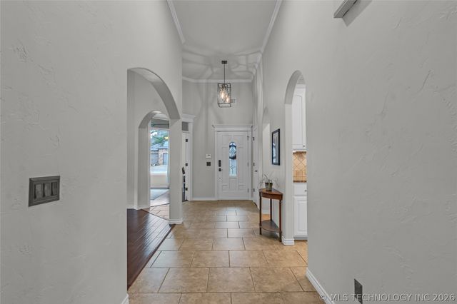 11942 S 92nd East Avenue, Bixby, OK 74008