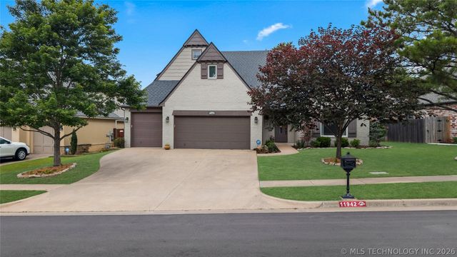 11942 S 92nd East Avenue, Bixby, OK 74008