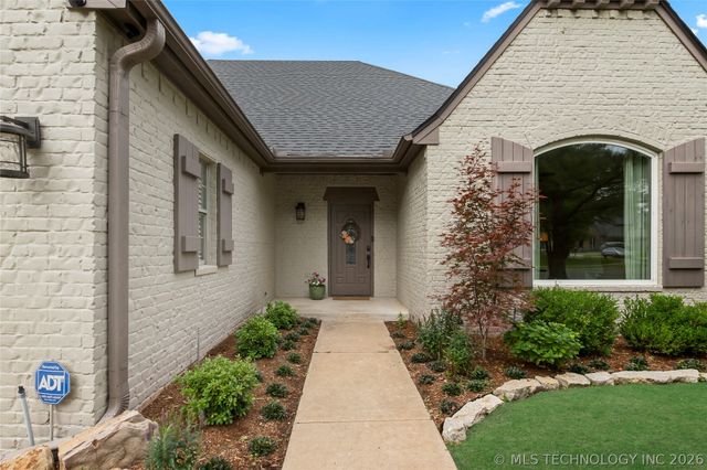 11942 S 92nd East Avenue, Bixby, OK 74008