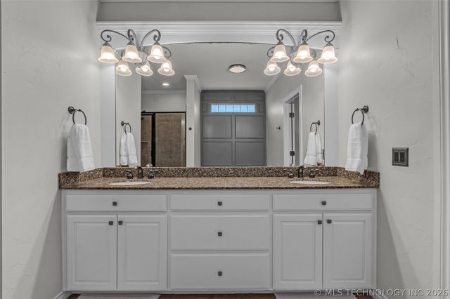 11942 S 92nd East Avenue, Bixby, OK 74008