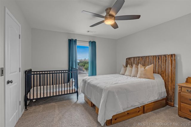 11942 S 92nd East Avenue, Bixby, OK 74008