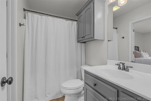 11942 S 92nd East Avenue, Bixby, OK 74008