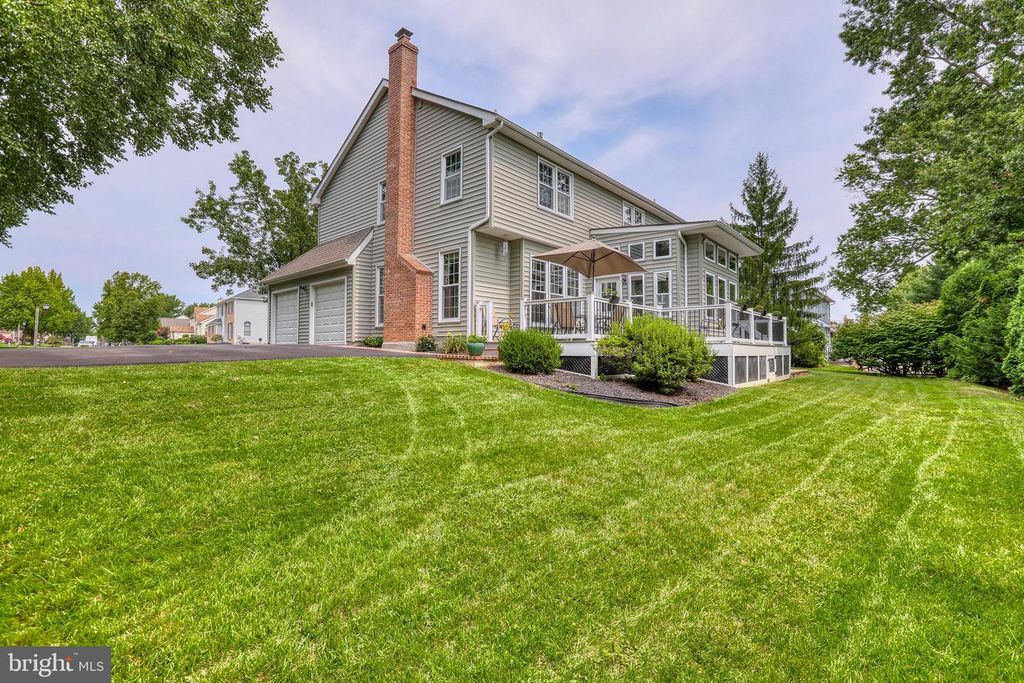 451 KNOLLBROOK DR, LANGHORNE, PA 19047 — photo 3