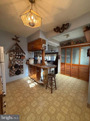 8715 OLD HARFORD RD, Baltimore, MD 21234