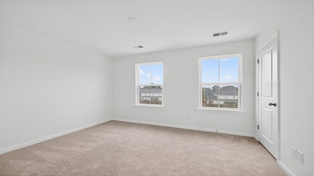 4633 Forest Hills Drive 1004, North Charleston, SC 29418