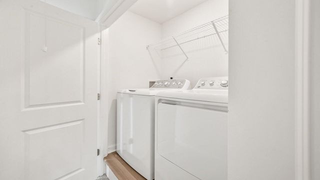4633 Forest Hills Drive 1004, North Charleston, SC 29418