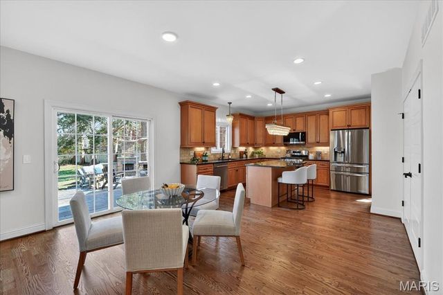350 S Van Buren Avenue, Kirkwood, MO 63122