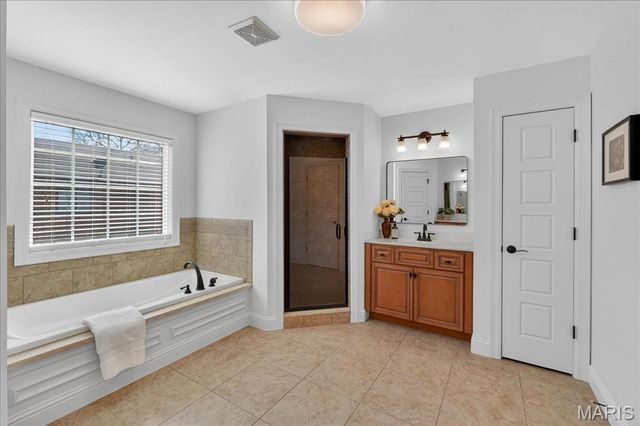 350 S Van Buren Avenue, Kirkwood, MO 63122