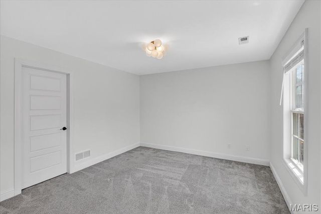 350 S Van Buren Avenue, Kirkwood, MO 63122