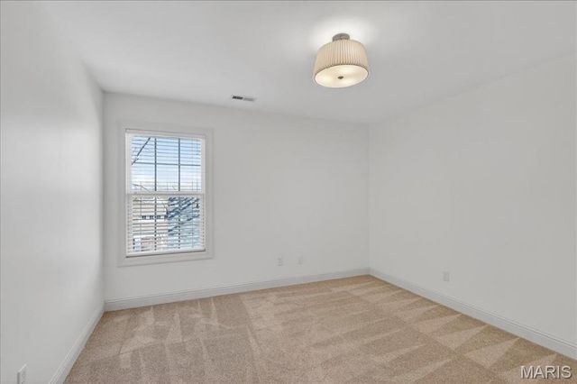 350 S Van Buren Avenue, Kirkwood, MO 63122