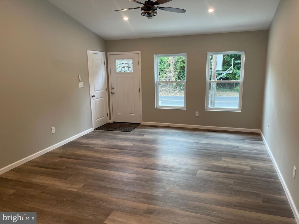 30 PRESS AVE, Browns Mills, NJ 08015