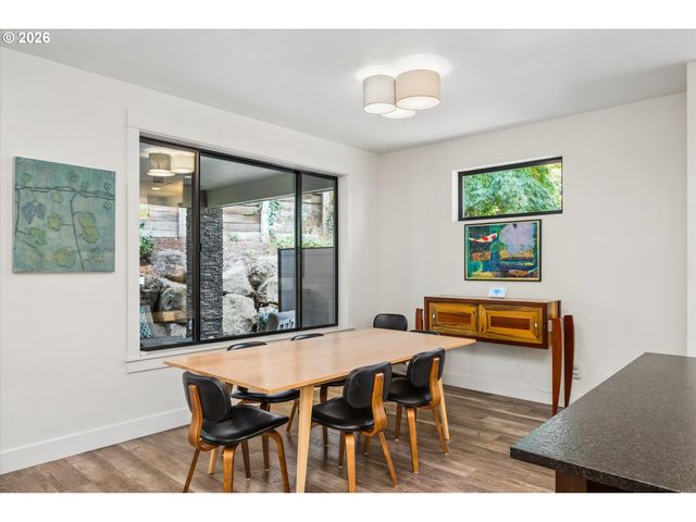1179 HYDE PARK Pl, Eugene, OR 97401