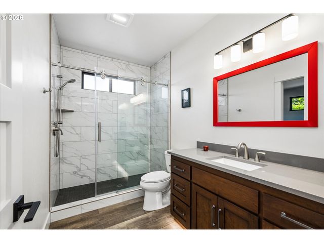 1179 HYDE PARK Pl, Eugene, OR 97401