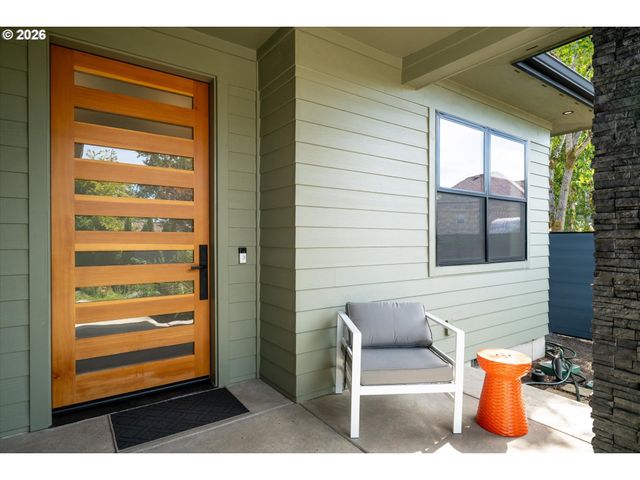 1179 HYDE PARK Pl, Eugene, OR 97401
