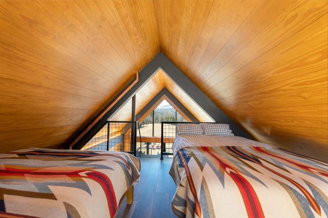 109 Winhall Hollow Road, Winhall, VT 05340