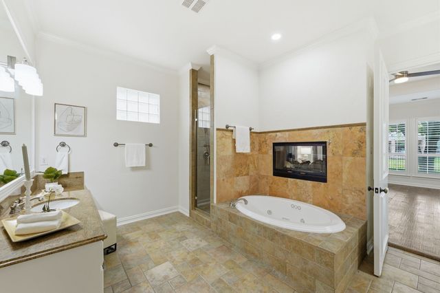 122 Salsbury Circle, Murphy, TX 75094