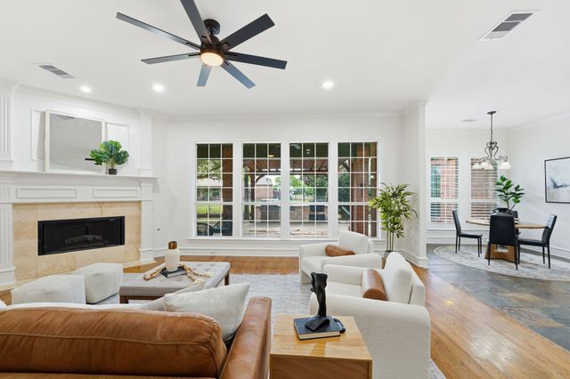 122 Salsbury Circle, Murphy, TX 75094