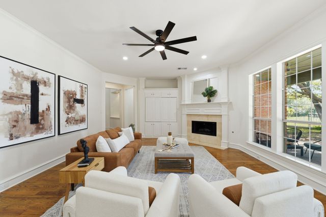 122 Salsbury Circle, Murphy, TX 75094