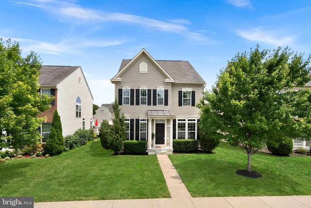 26042 FIRST FROST WAY, Chantilly, VA 20152