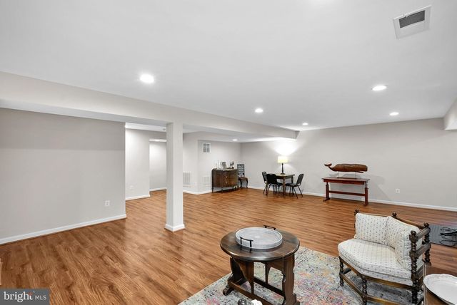 26042 FIRST FROST WAY, Chantilly, VA 20152