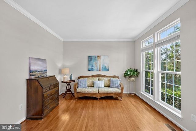 26042 FIRST FROST WAY, Chantilly, VA 20152