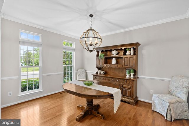 26042 FIRST FROST WAY, Chantilly, VA 20152