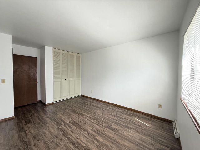 6293 W Port AVENUE, Milwaukee, WI 53223
