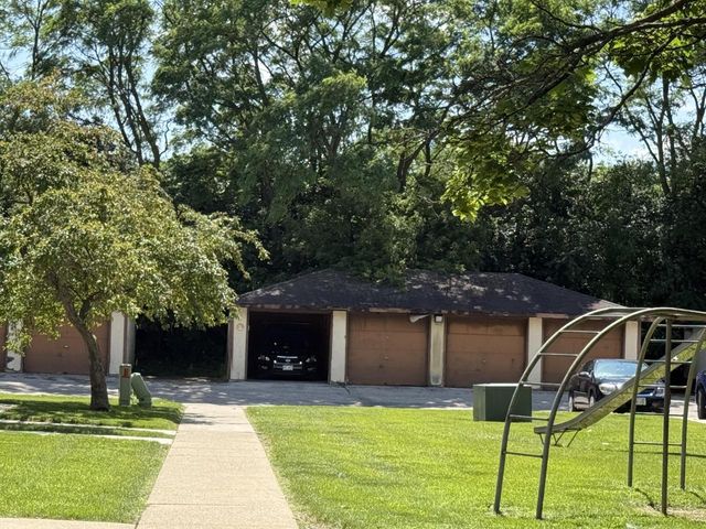 6293 W Port AVENUE, Milwaukee, WI 53223